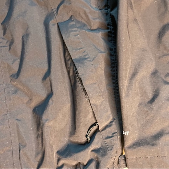 NORTHFACE Jacket - Picture 7 of 9